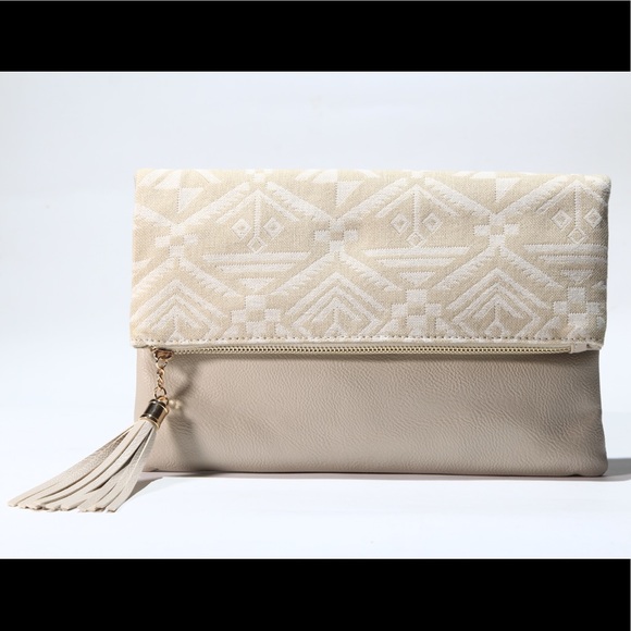 Tribal Print Clutch - Picture 1 of 1
